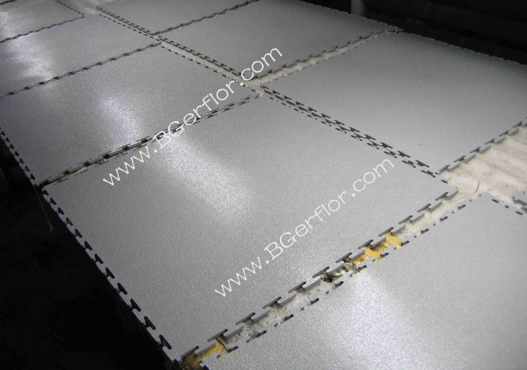 工業(yè)地板磚和環(huán)氧樹(shù)脂地坪哪種更實(shí)用，兩者對(duì)比介紹